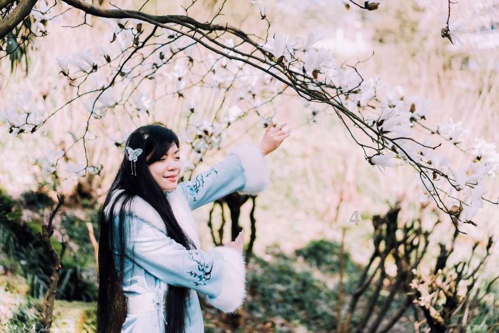 沙特16岁前锋哈吉出战泰国,成亚洲杯历史最年轻出场队员