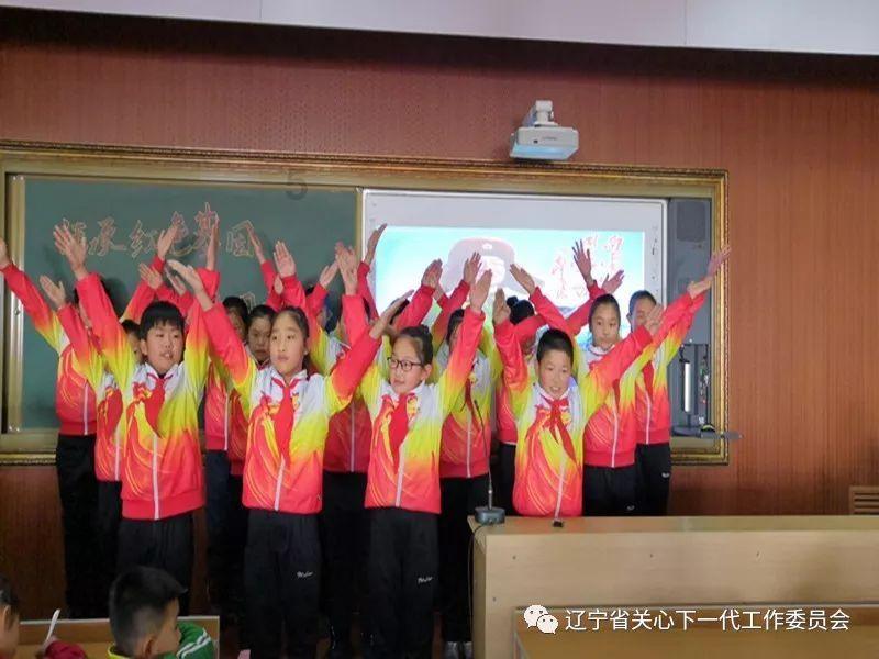 孩孑婚礼上父母怎样贺词？